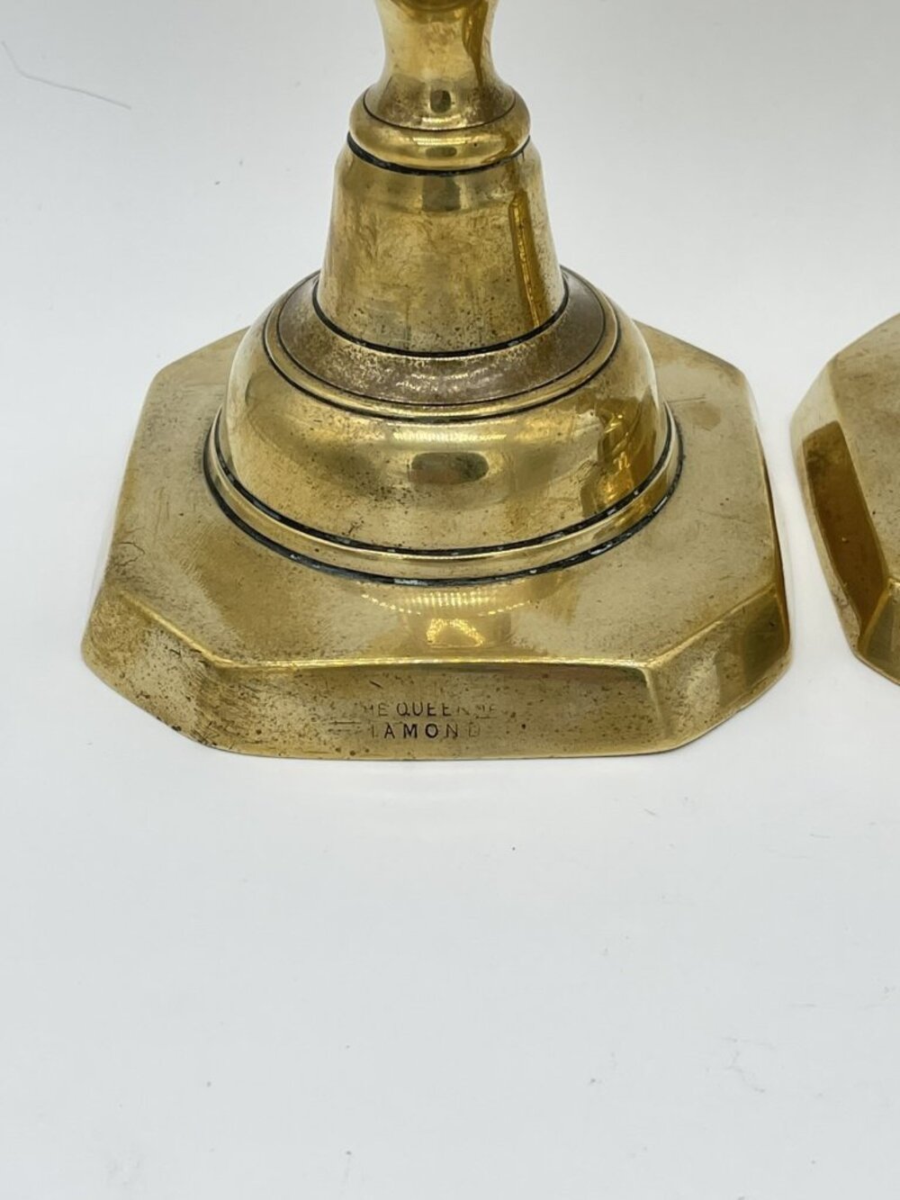 Antique 1897 English Brass Candlesticks Queen Victoria Diamond Jubilee - Picture 3 of 11